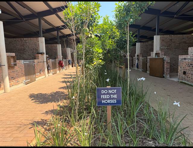 2,520M² VACANT LAND FOR SALE IN SEATON ESTATE